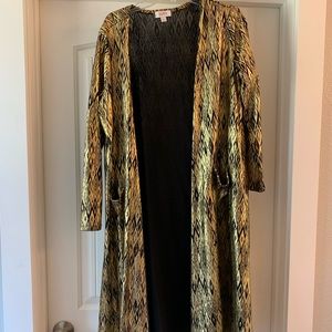 LuLaRoe Sarah size large